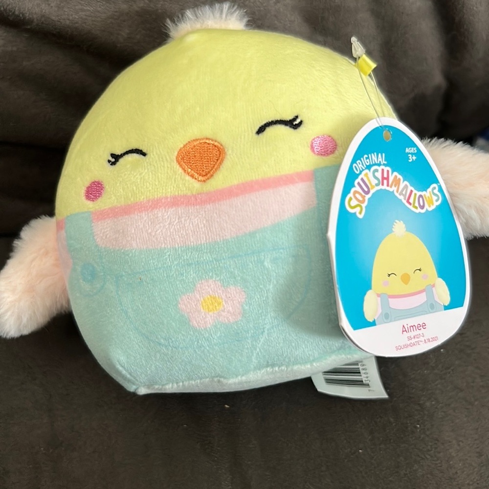 Squishmallow Aimee the Chick in Overalls 5 inch NWT Squish